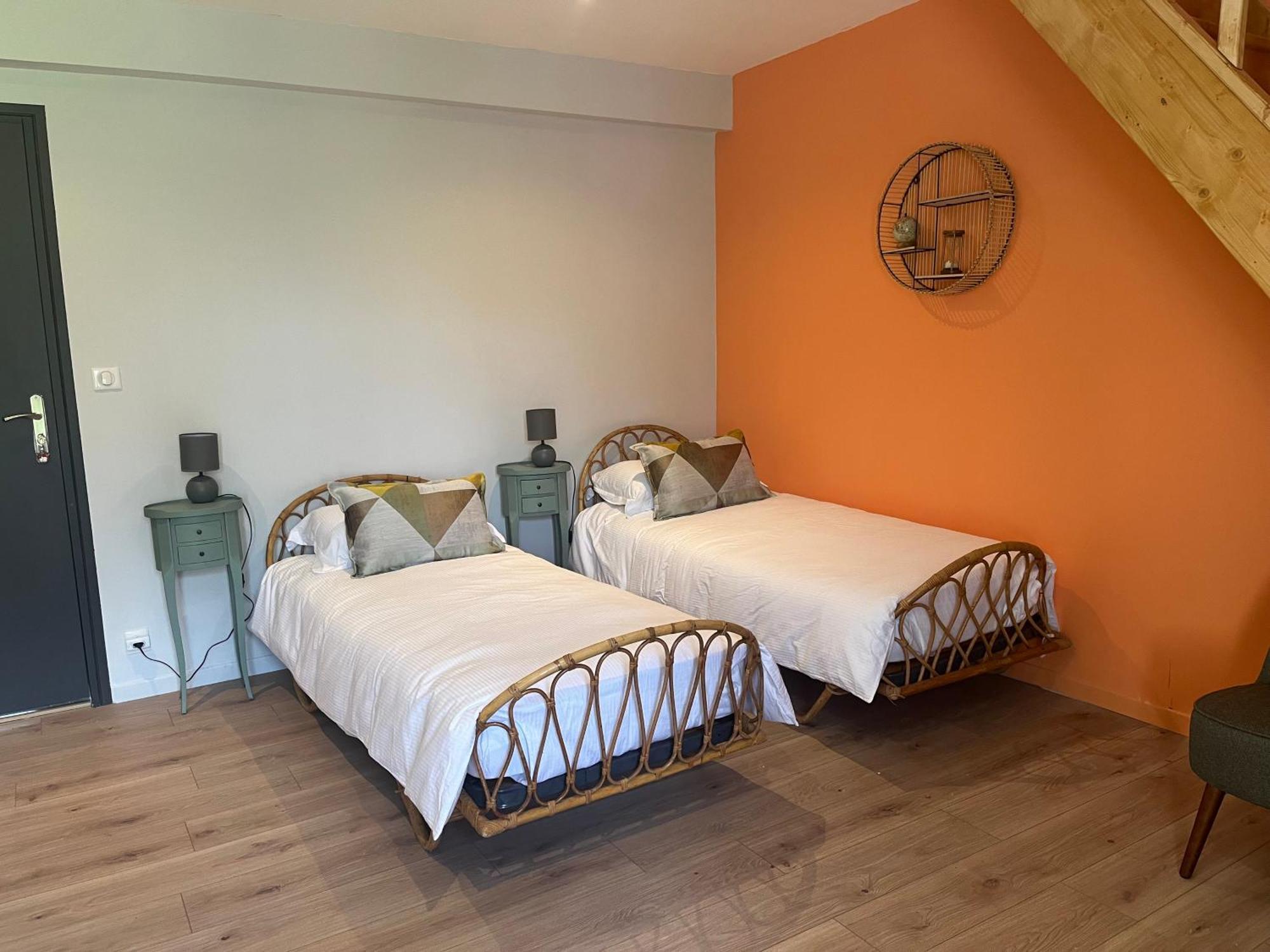 Le Moulin De Moquesouris - D'hotes Et Table D'hote * Nazelles-Negron